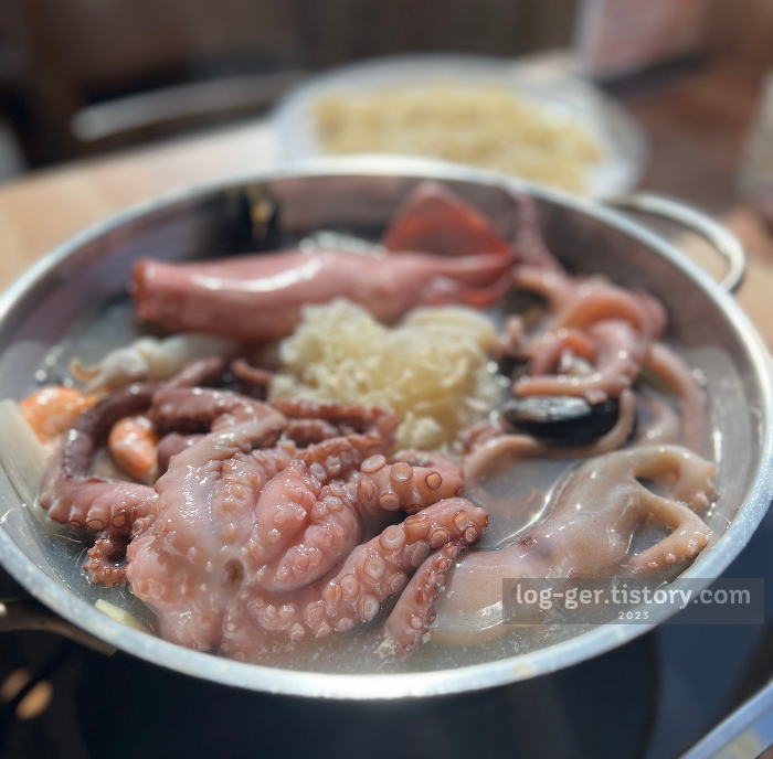 왕칼국수 이미지
