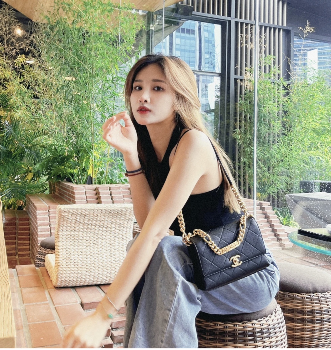  [CHANEL] 샤넬 미니 플랩백 AS2711 B04528 94305
