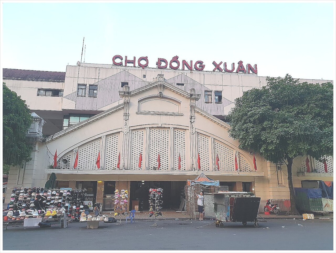  베트남 하노이 동쑤언시장 Đồng Xuân Market