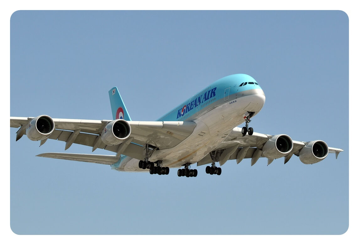 대한항공-Korean-Air-A380-800-여객기-비행-사진