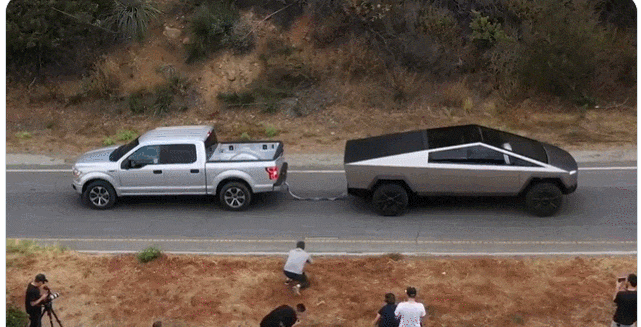  '난 가짜트럭이 아니라 진짜 트럭을 원해!" ㅣ 리한나의 슈퍼볼 쇼 VIDEO: I want A REAL TOUGH TRUCK! ㅣ  Rihanna's Super Bowl show?