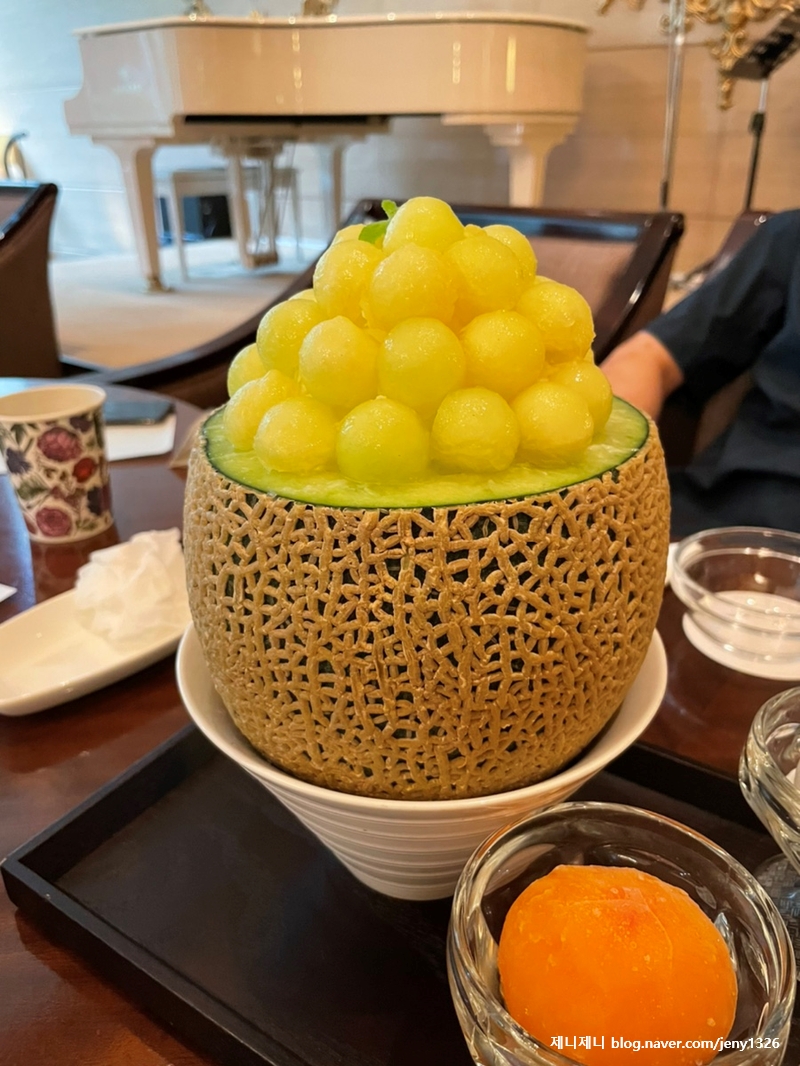 메론 [명동] 서설 히츠마부시 13