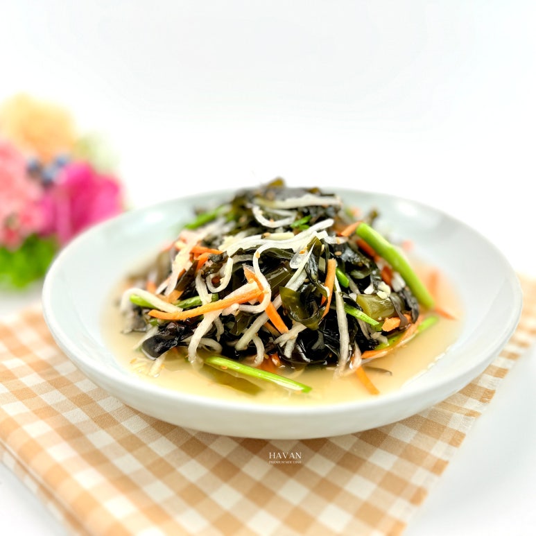 초장없이-만드는-물미역-초무침-레시피-모르면-무조건-후회하는-물미역무침-만드는 법