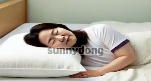 옆으로 누워서 자는 경우 이미지