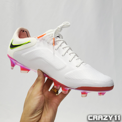 나이키 티엠포 나이키 티엠포레전드 24