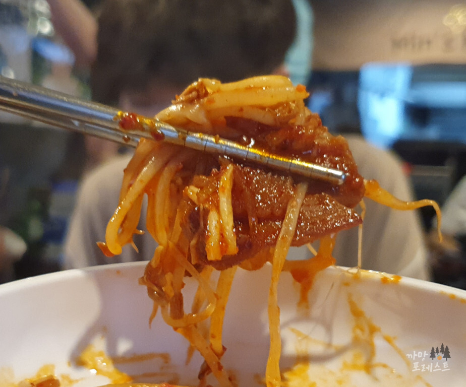 민스맘키친 매콤 숙주