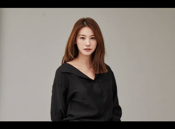  유인영 나이 프로필 더 로맨스