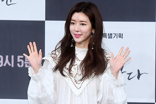  박한별 남편 유리홀딩스 대표 버닝썬 사건 논란