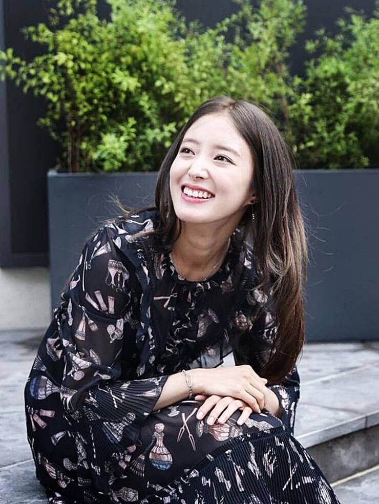배우-이세영
