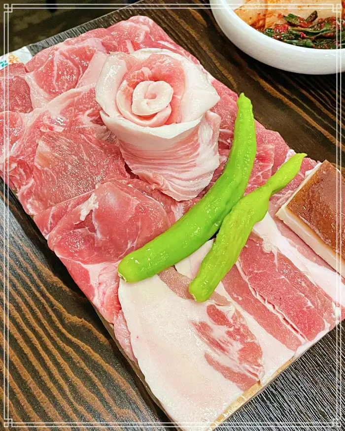 토밥 좋아 토요일은 밥이좋아 강남 신사 압구정 흑돼지 모듬 특수부위 맛집