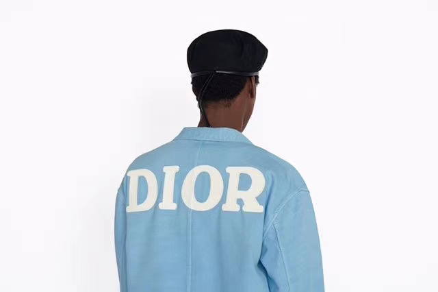 [DIOR] 디올 20FW 1947 로고 오버 셔츠 라이트 블루 013D488C239X