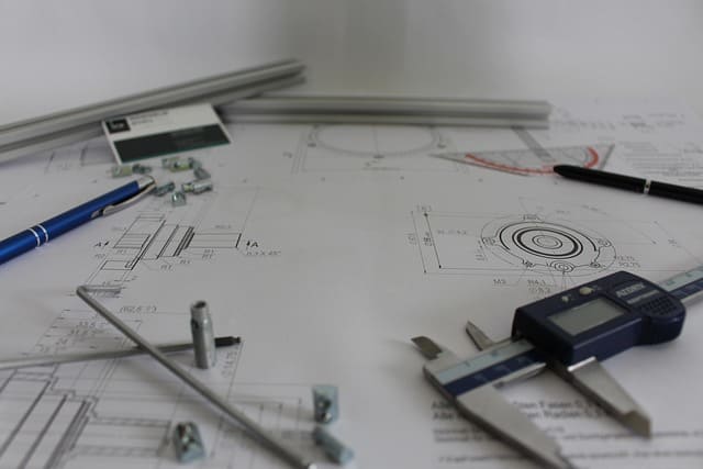 AutoCAD vs SolidWorks — 기계 도면 설계 최적화 비교일반기계 설계를 위한 실무형 비교 분석