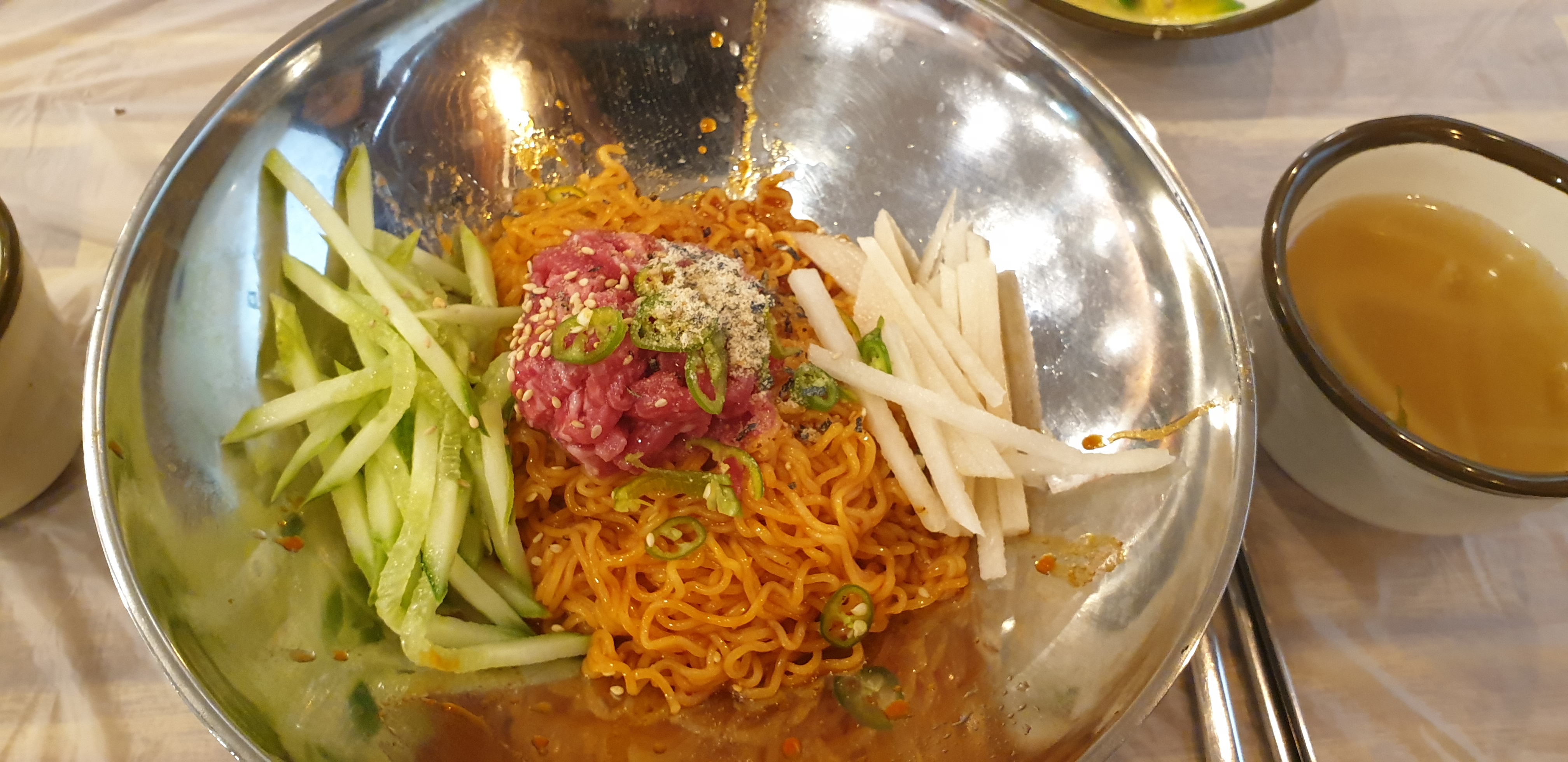  [가산디지털단지] 한우마당 - 육회비빔면, 순두부찌개