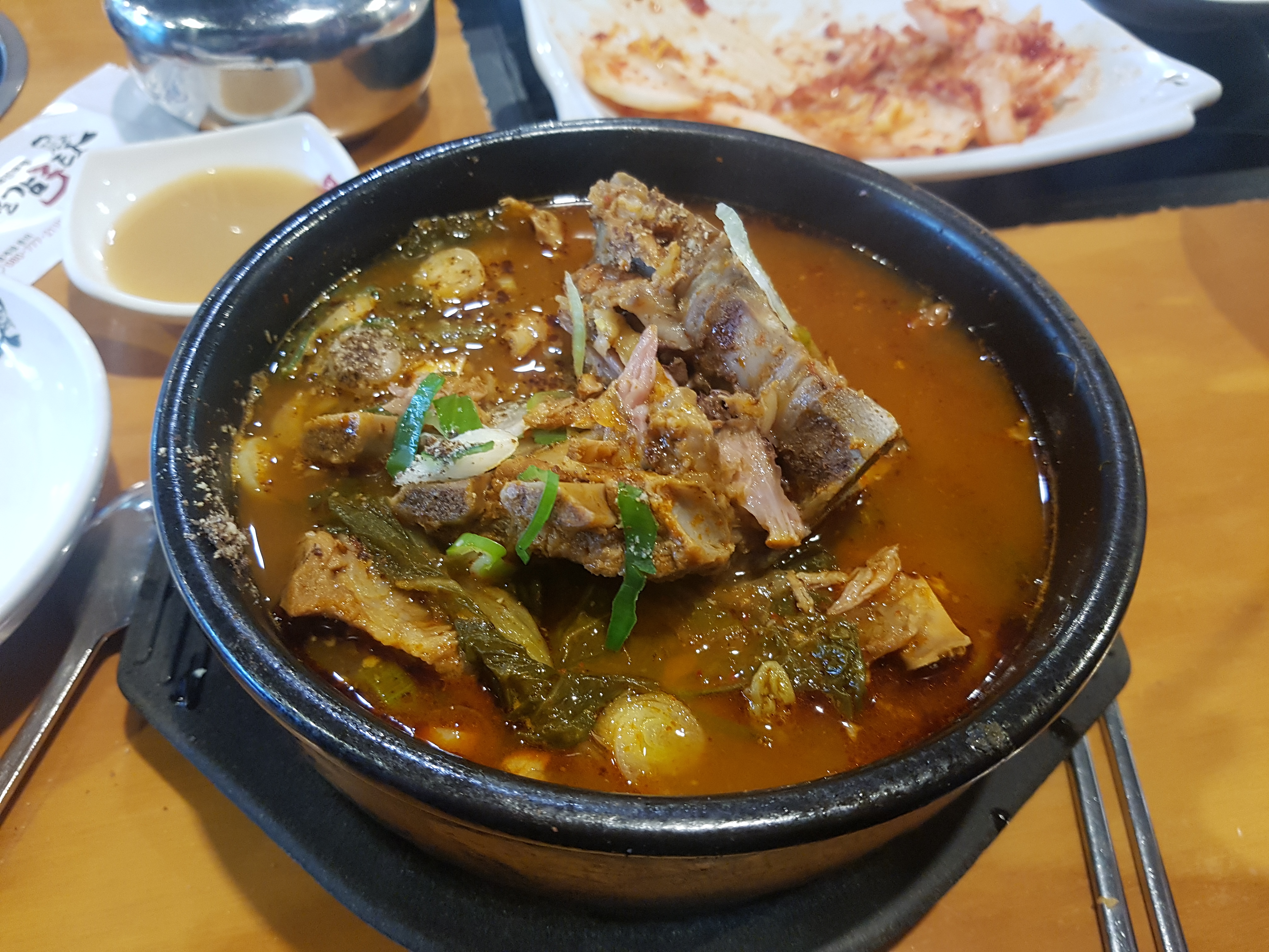  창원 명서동, 봉곡동 뼈다귀해장국 맛집 추천 - 명곡광장 남다른감자탕(feat, 남자탕)