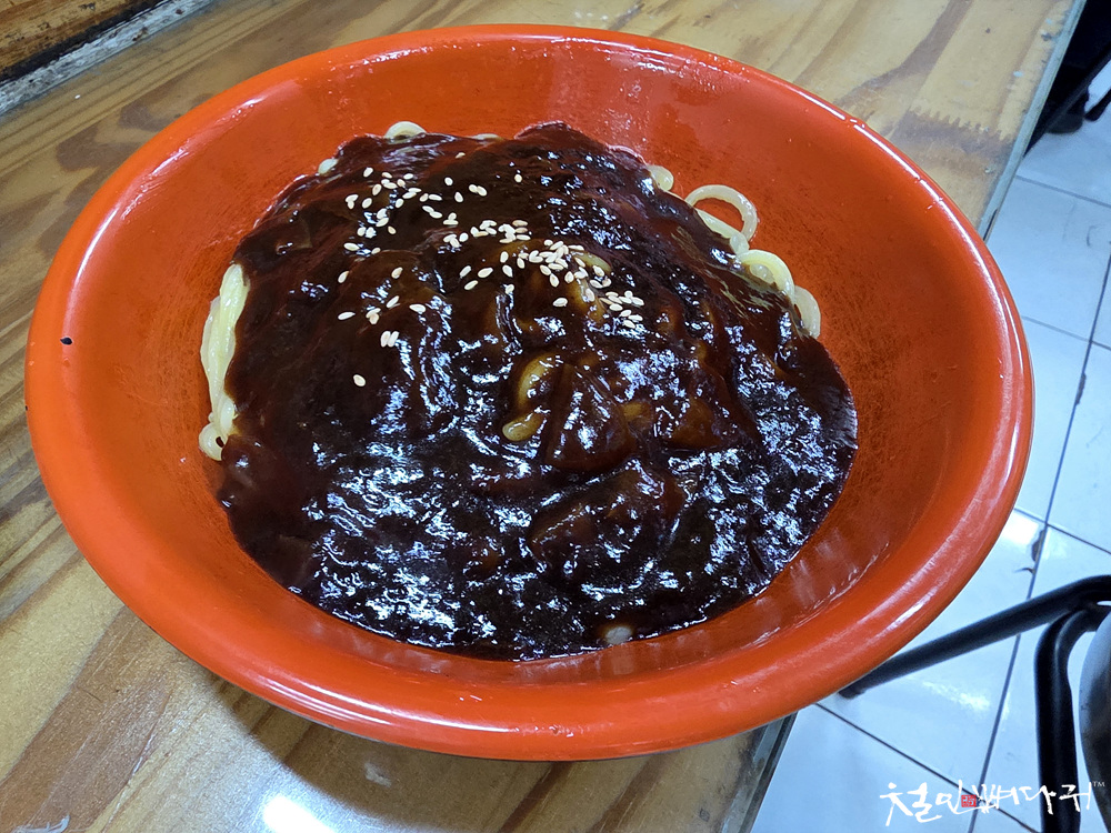 즉석짜장우동 사진 2