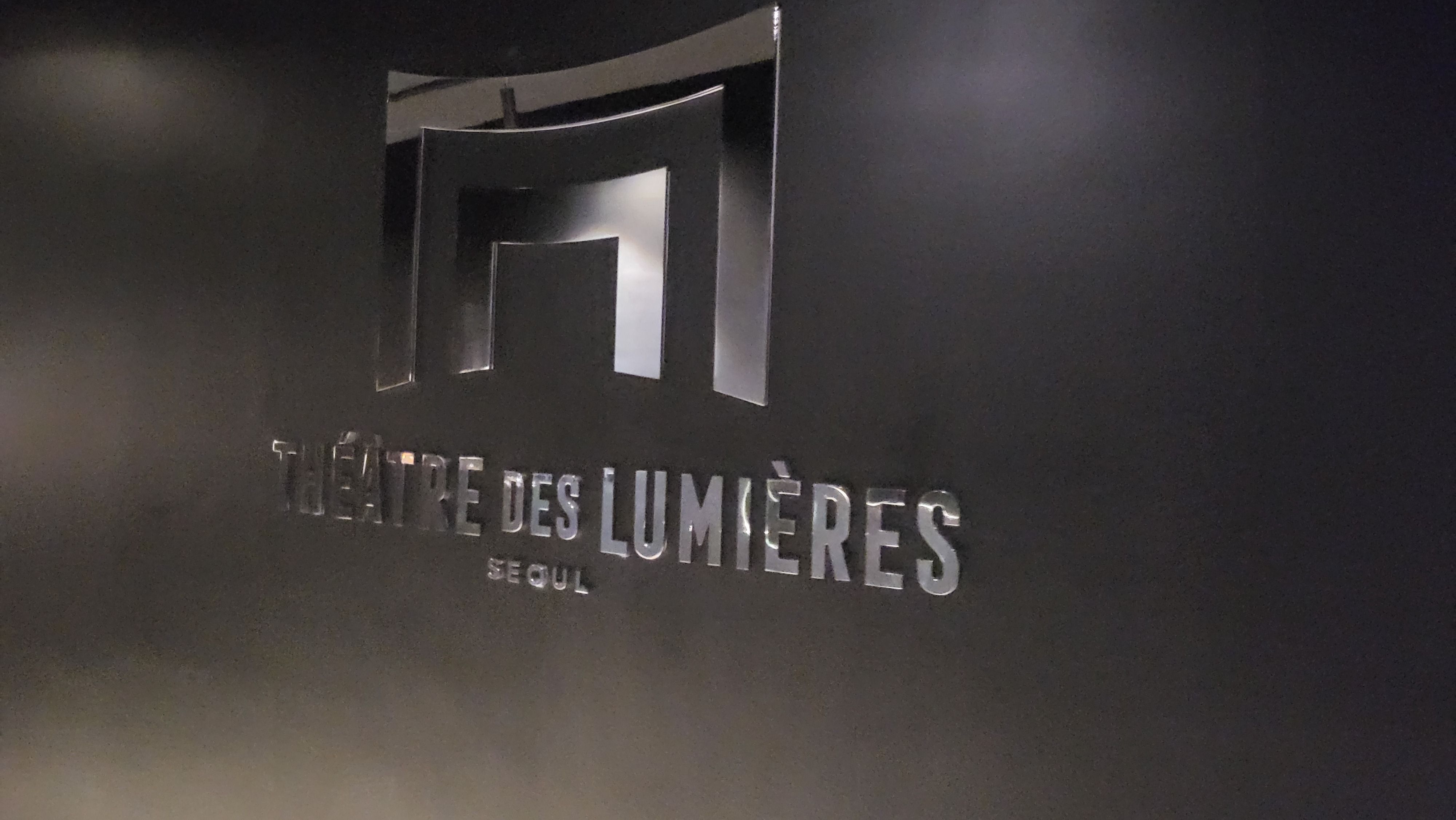 THEATRE DES LUMIERES SEOUL