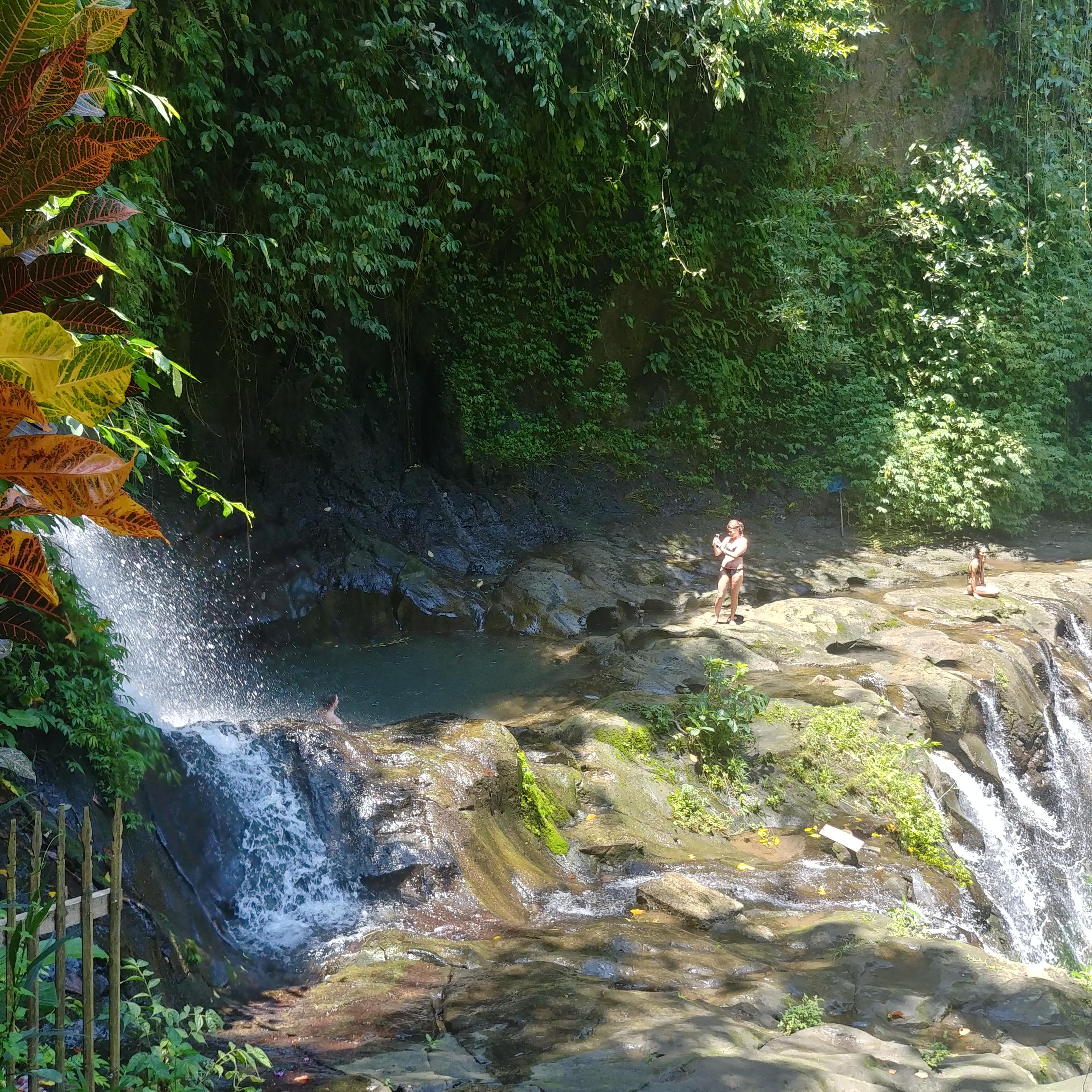 발리 우붓 여행 계곡 Taman Sari Waterfall & Natural pool