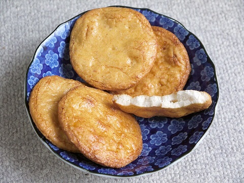 센베이(せんべい, Senbei)