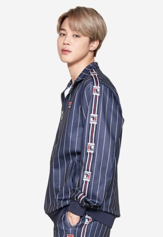  방탄소년단 지민, 화보 속 팔색조 매력 눈길 패션의 완성은 지민