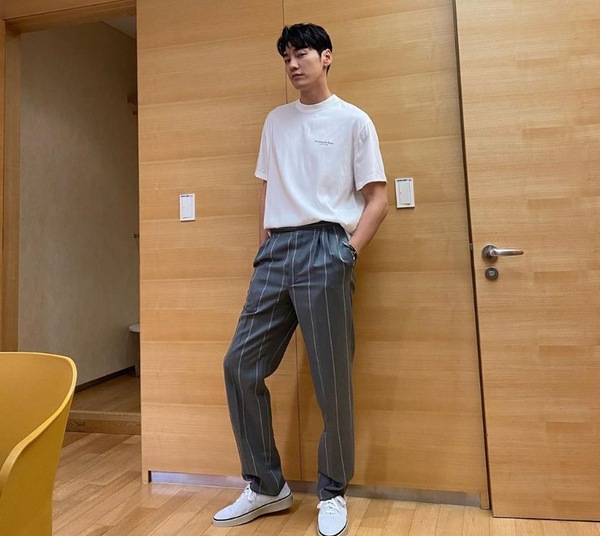 제냐 Zegna 남성 브랜드 추천! 남성 연예인 패션 피오갓 X 30
