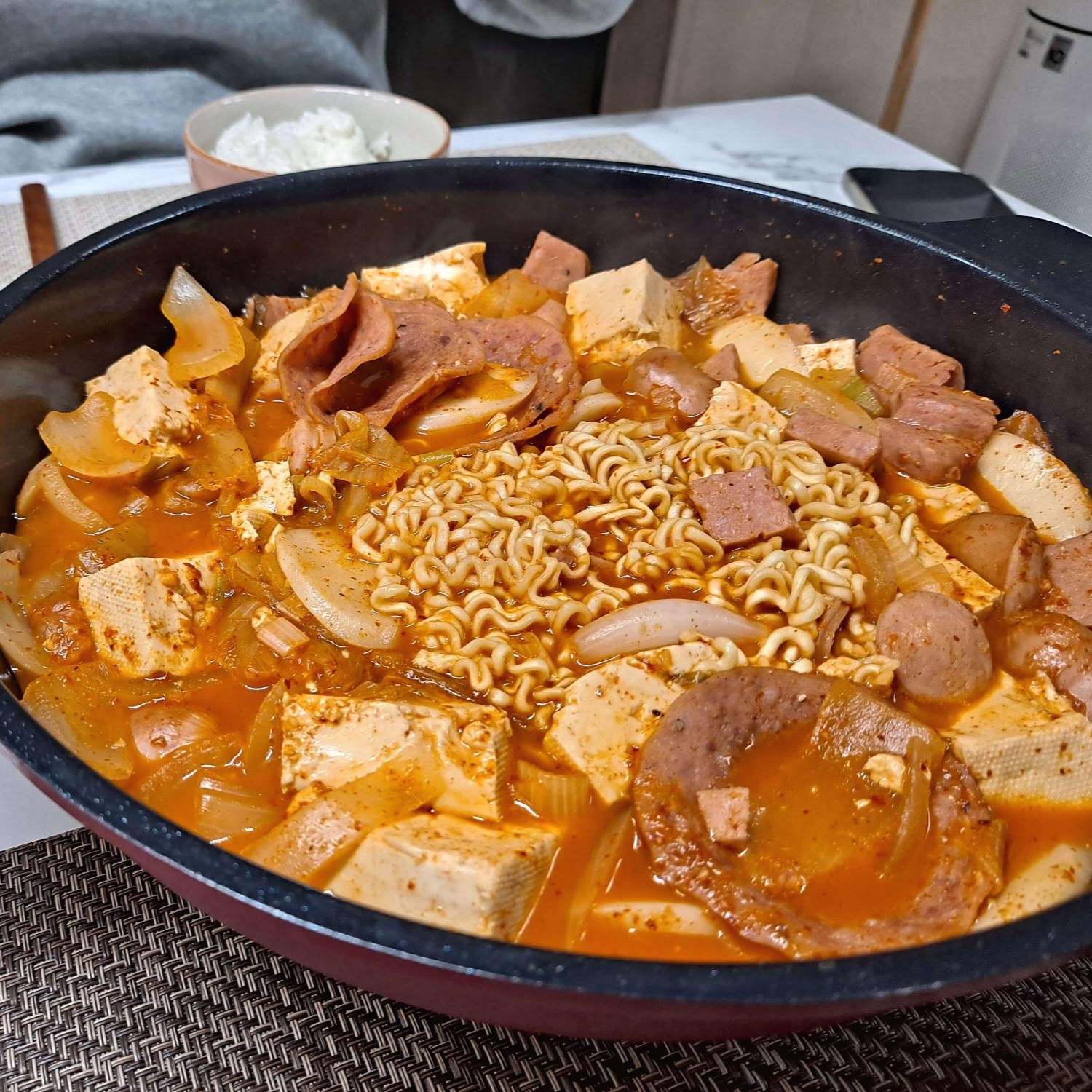  부대찌개 맛있게 끓이는법 (feat. 부대찌개 황금레시피)