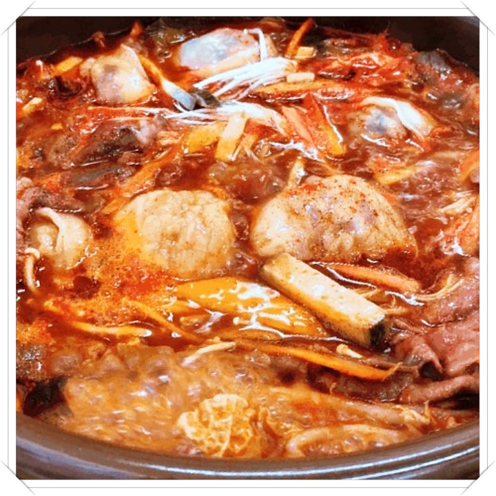  생생정보 빨간 만두전골 하얀 만두전골 육개장 만두국 경기 시흥 배곧 신도시 맛집 식당 명성손만두 정보와 리뷰 평점을 알아보자