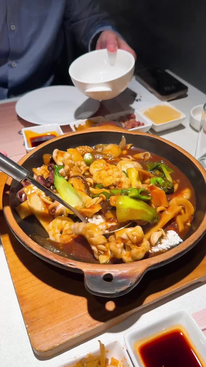 서우 룸 다이닝 외부