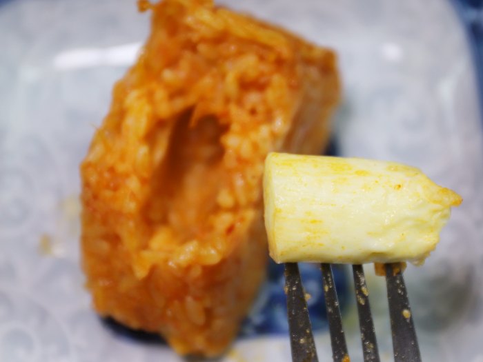 김치치즈주먹밥-치즈크기