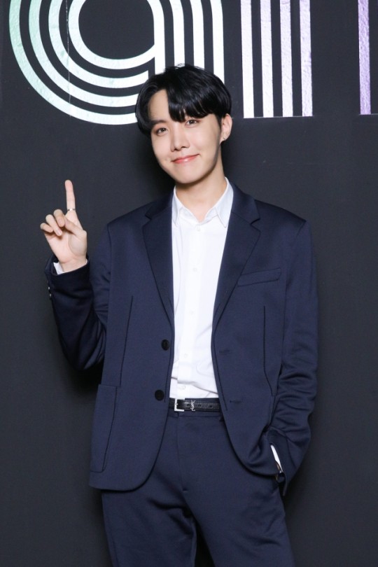 BTS J-Hope, The entertainment I want to appear is'I live alone