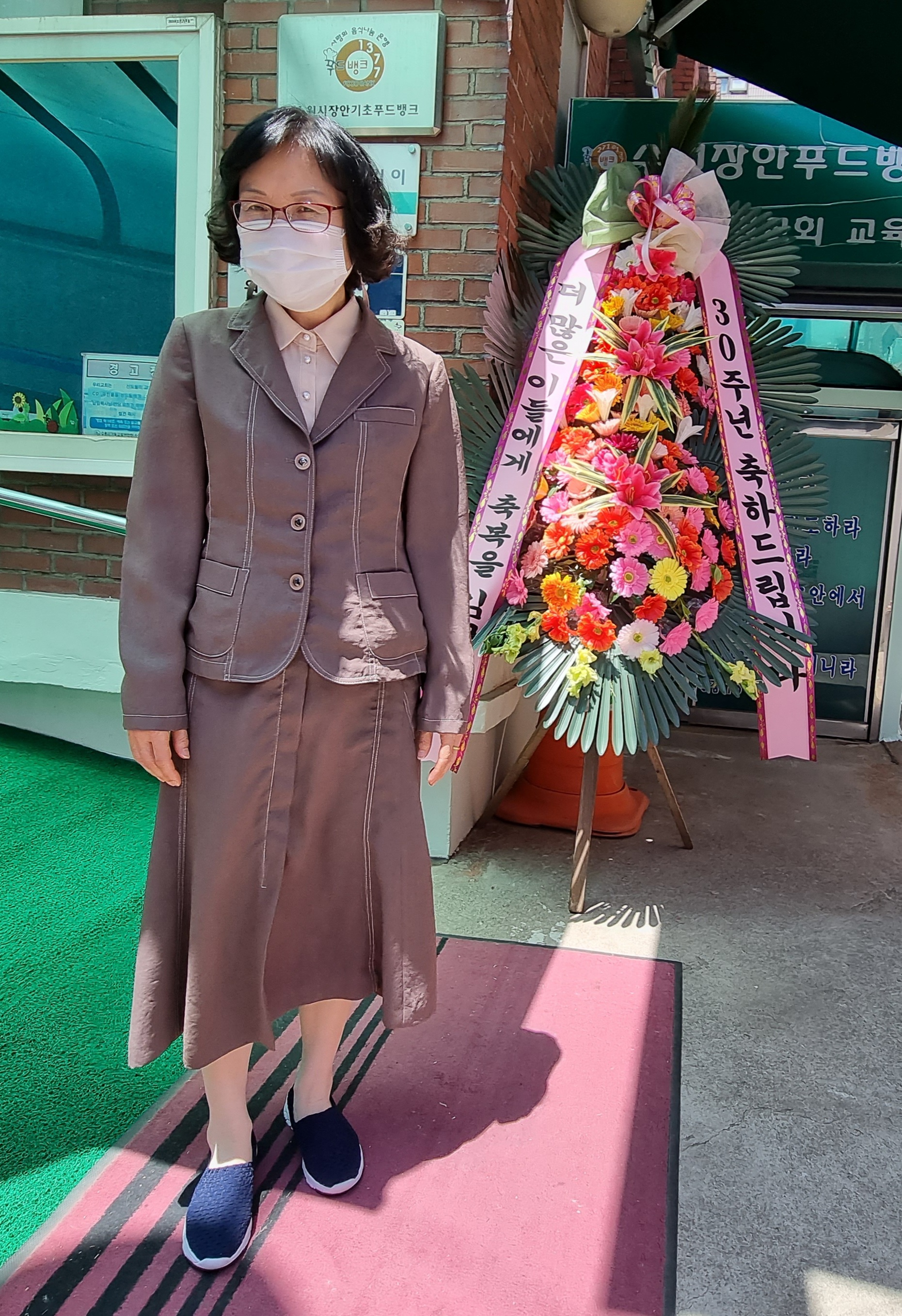 img.jpg