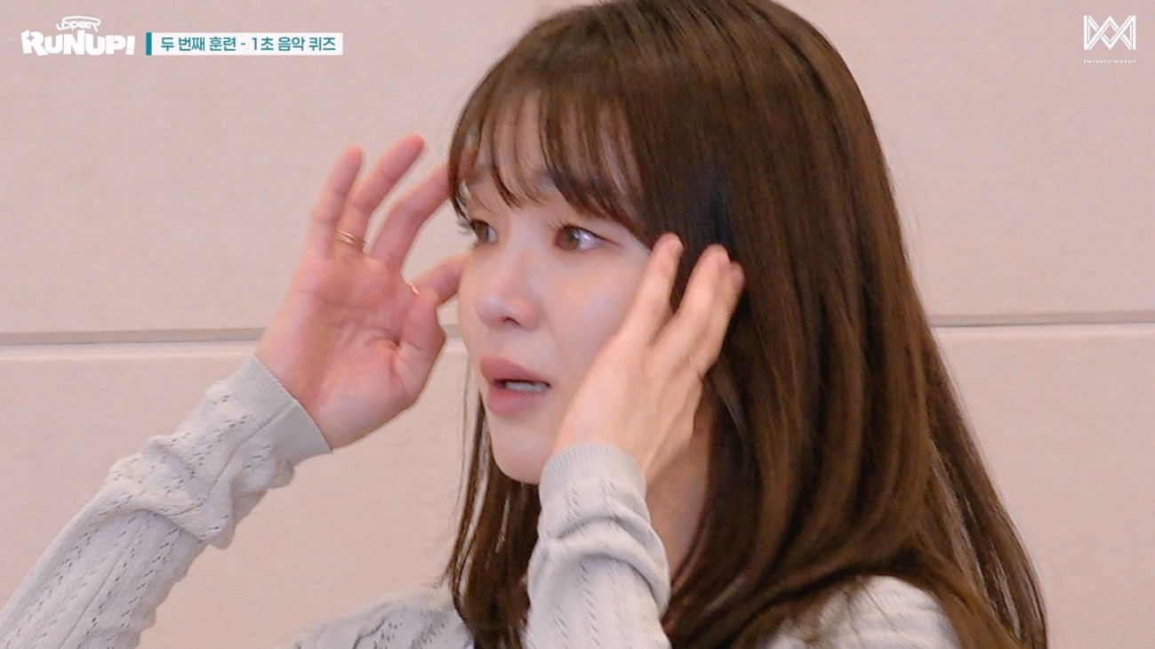 10년만에 직속후배 생겼는데 오열했다는 오마이걸 승희 | 인스티즈