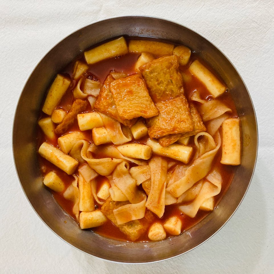  미미네떡볶이 2탄 - 납작 어묵면이 들어간 홍대 미미네 국물 면볶이