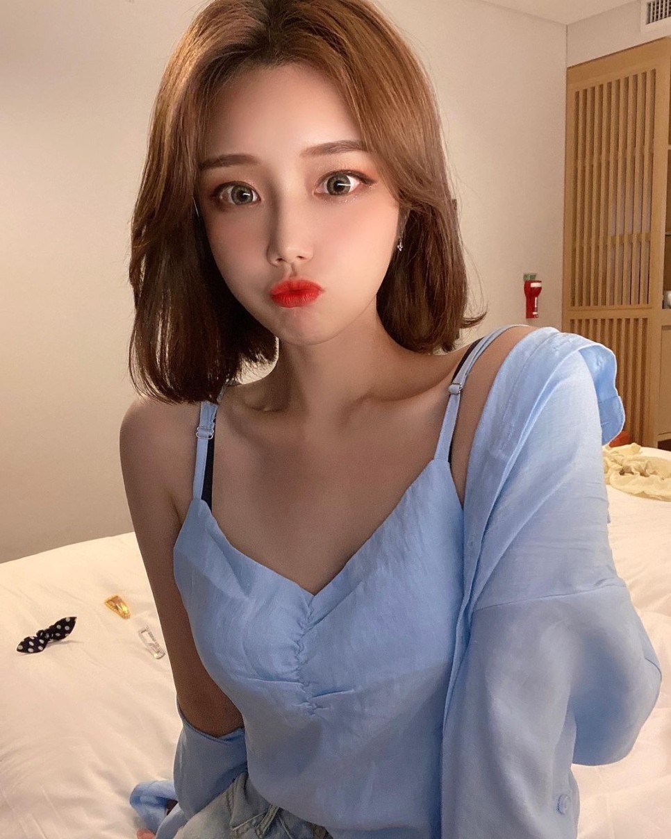  일반인 모델 겸 인플루언서