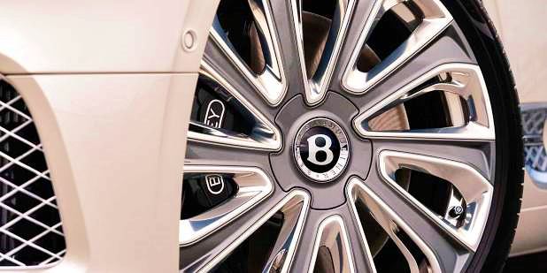 벤틀리-컨티넨탈-GT-뮬리너-Bentley-Mulliner-wheel-1398x699