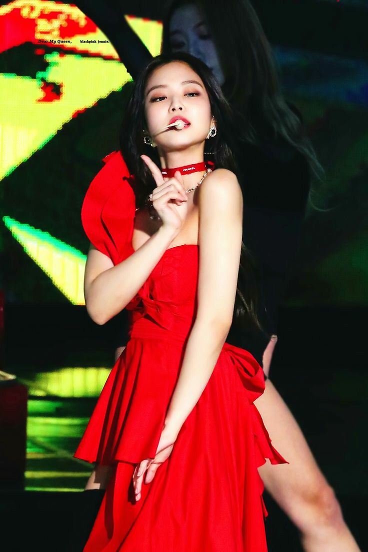 블랙핑크 제니 고화질 사진 및 배경화면