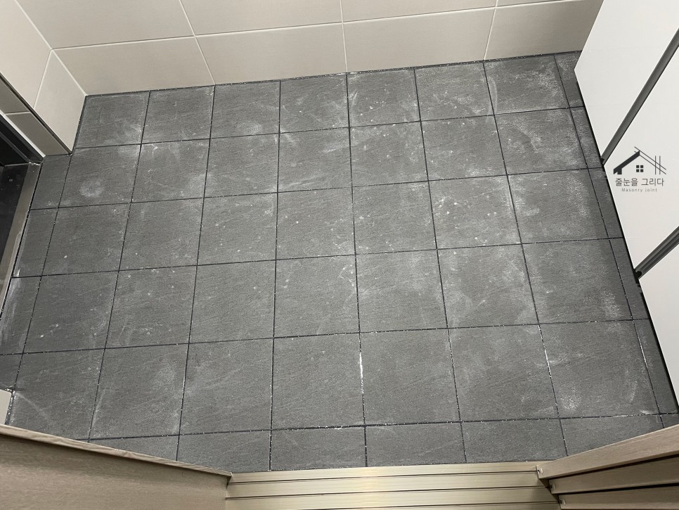 12일 충남 공주시 주택 [줄눈을 그리다] 12월 6