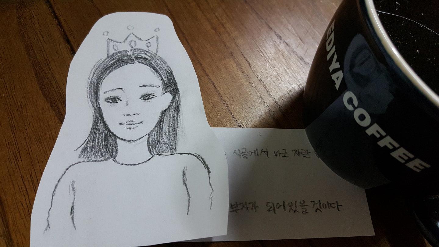  4B연필로 그린 얼굴