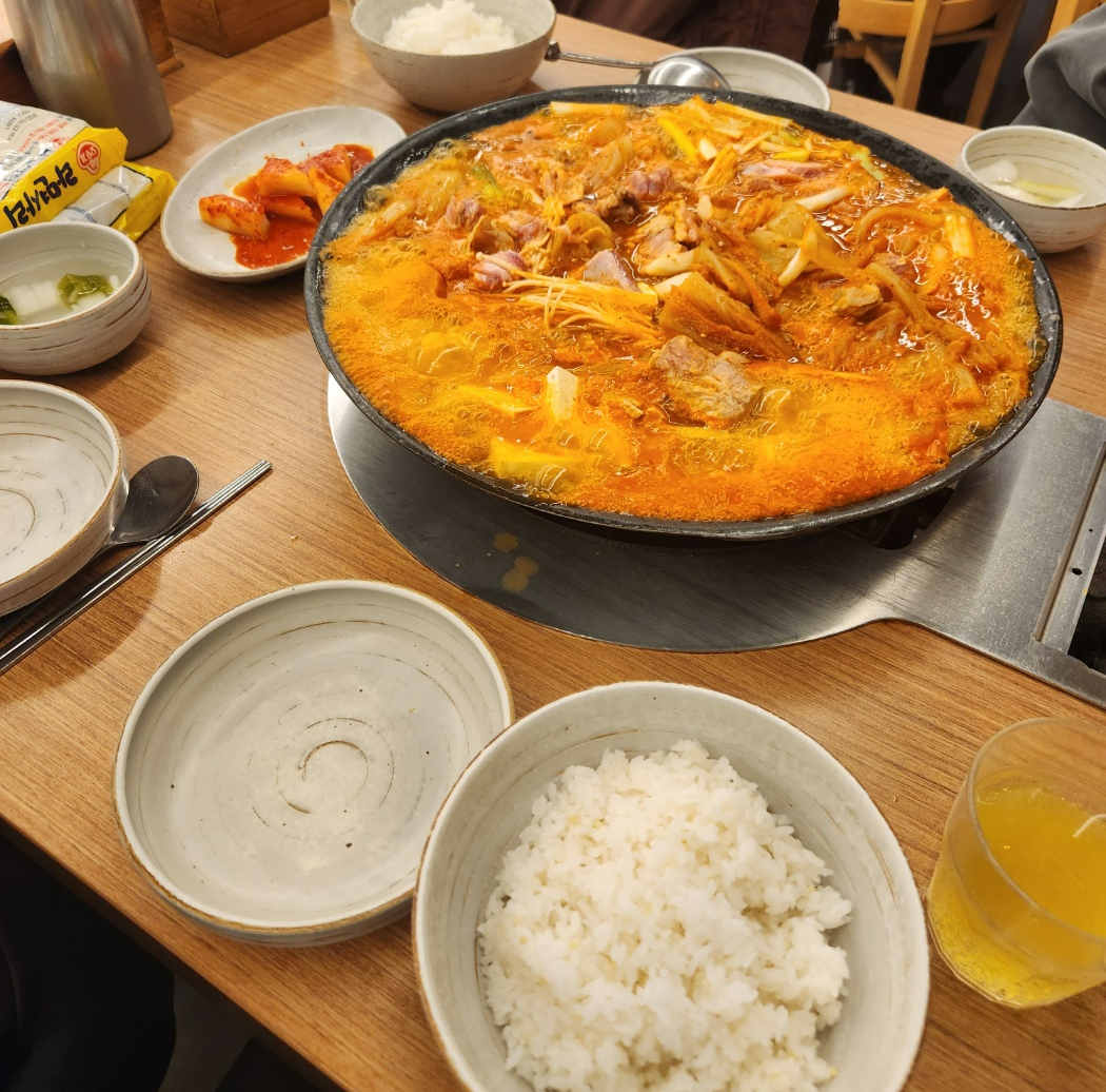 의정부아우네부대찌개 이미지
