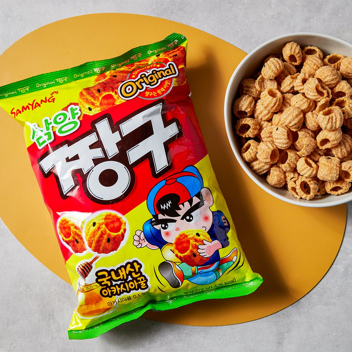 과자 이야기 - 삼양 짱구 보다 크라운 신짱이 훨 맛이 있다.- 오리지날이 졌다