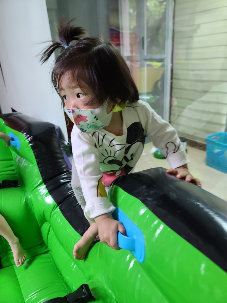 비 영어로 비오는 월요일 그리고 끝나지 3