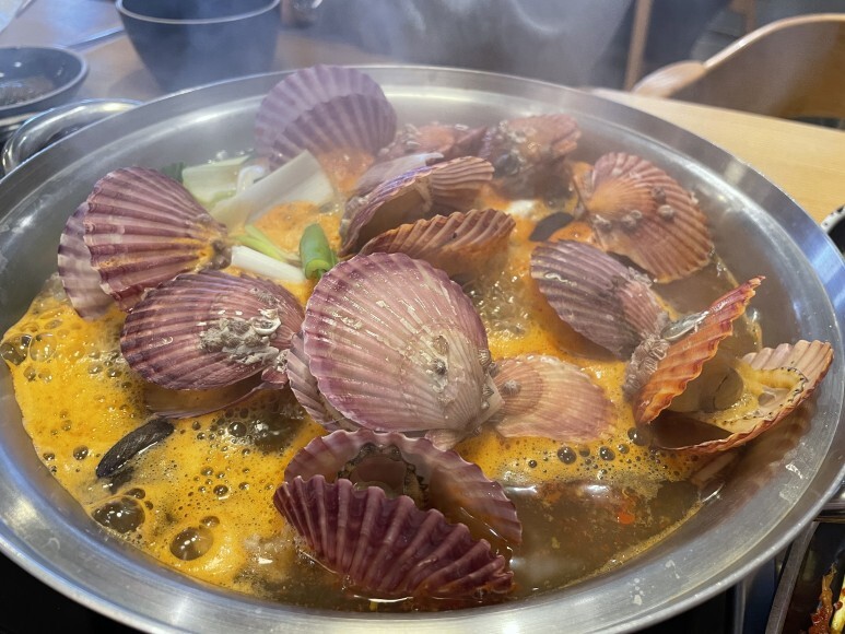 만선호해물칼국수 만선칼국수