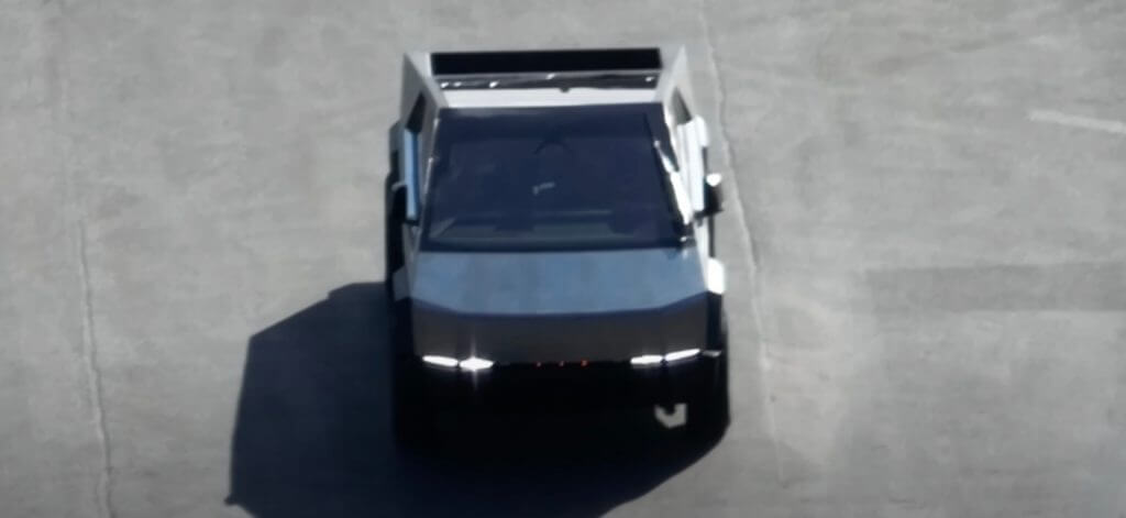  Tesla 사이버트럭 외관 직찍 유출