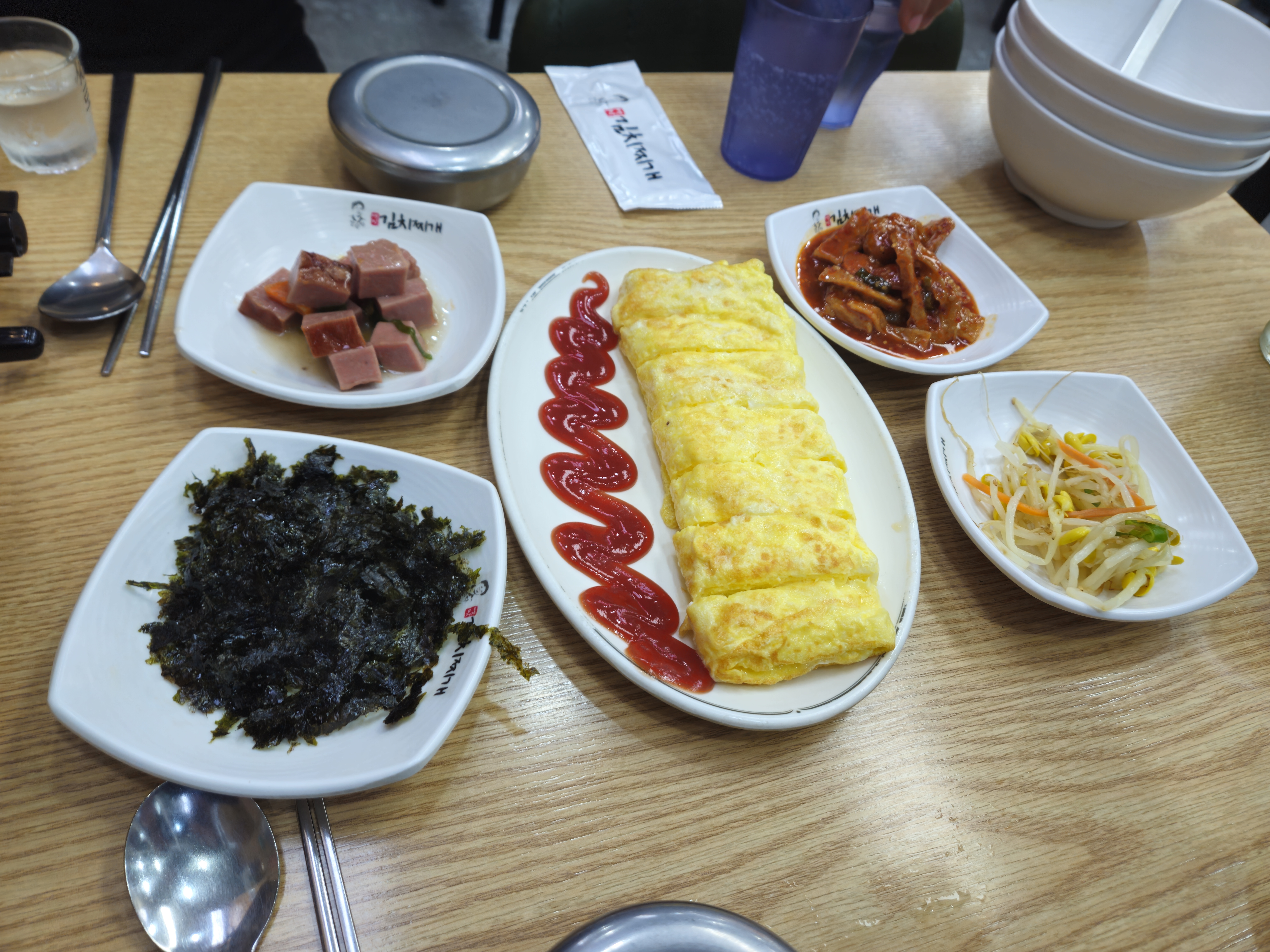 Gangsunjayetmatgimchijjigae (강순자옛맛김치찌개) 3