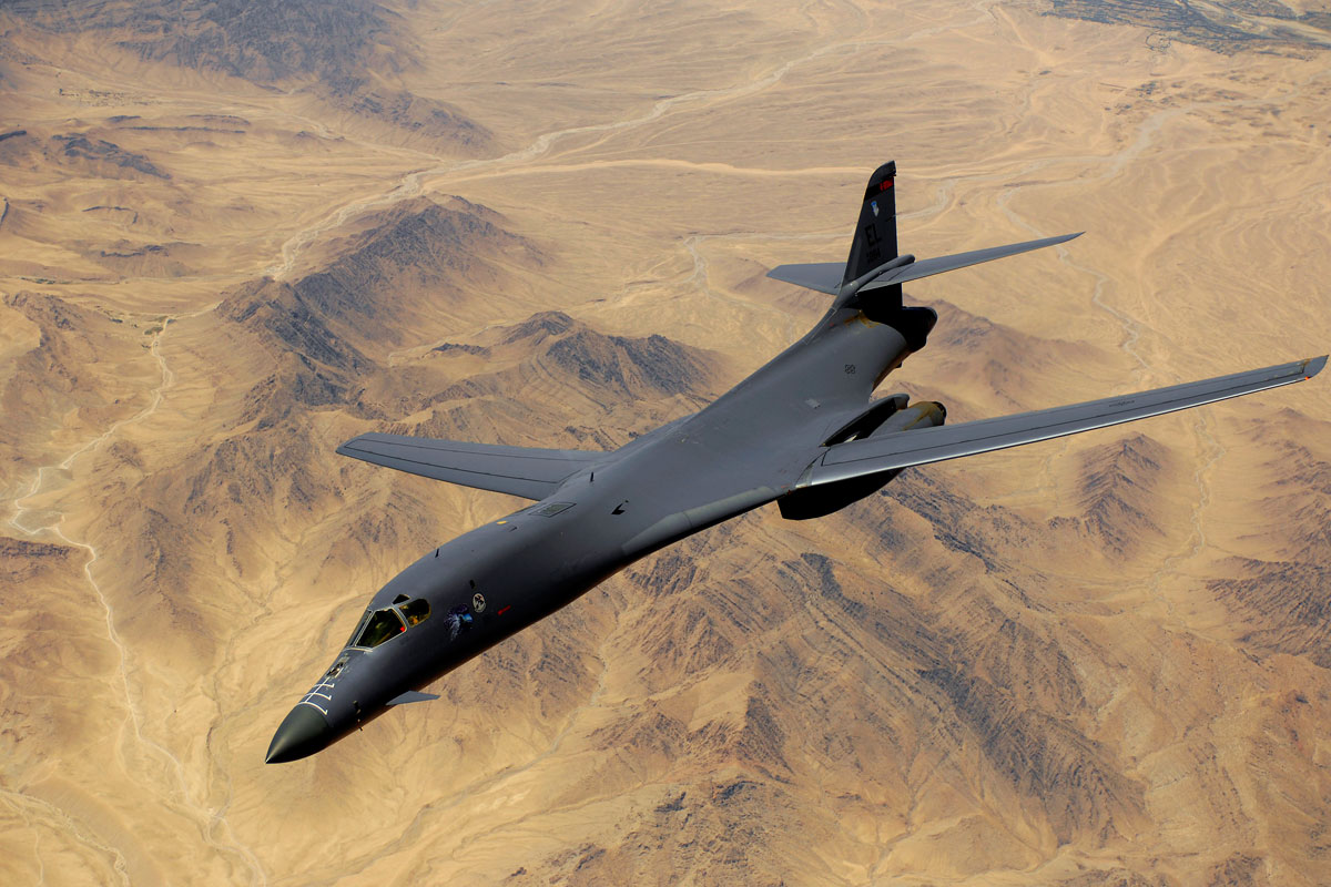 b-1b lancer