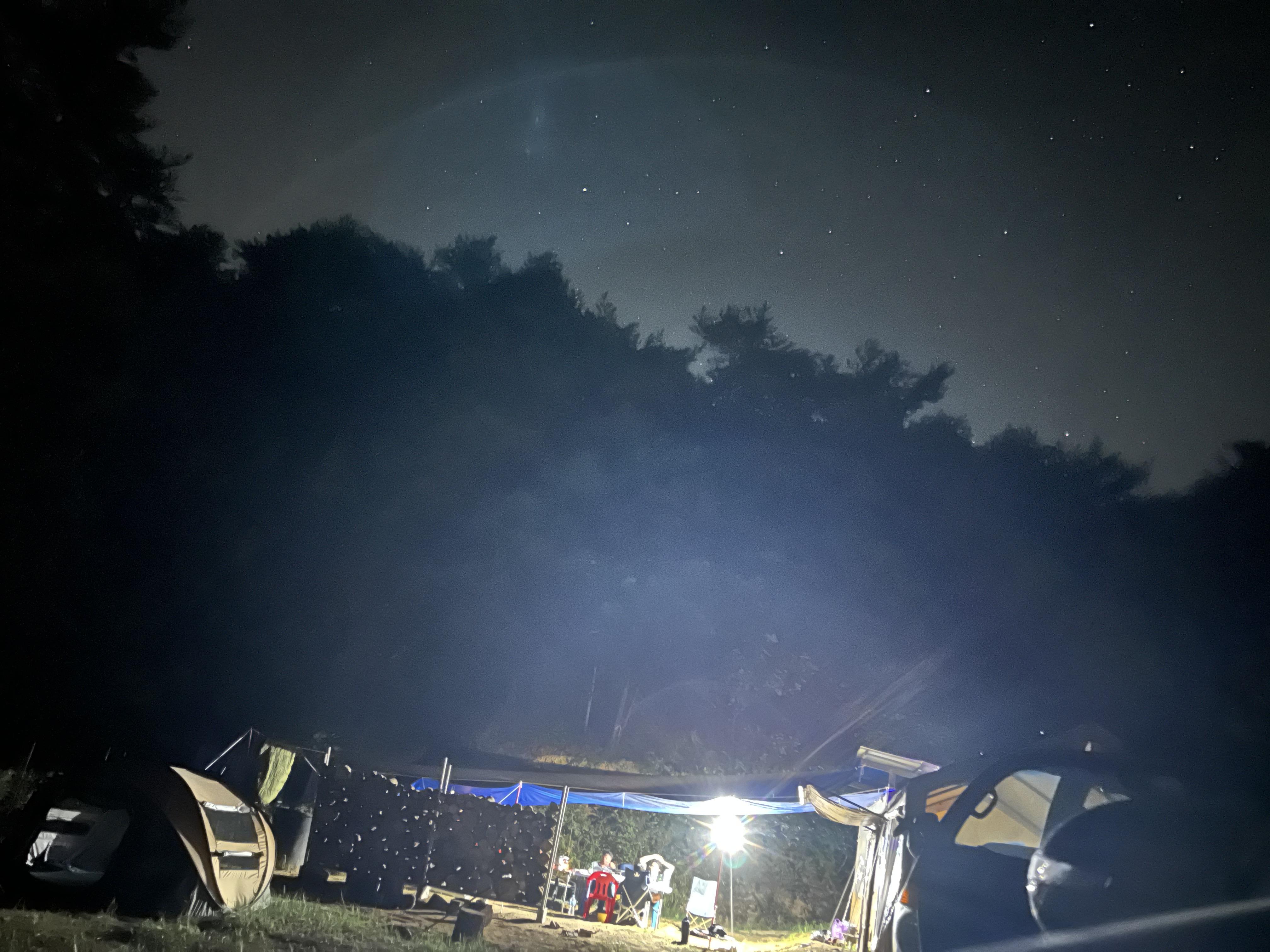 밤하늘/별/밤하늘의 별/산/산속 깊은곳
