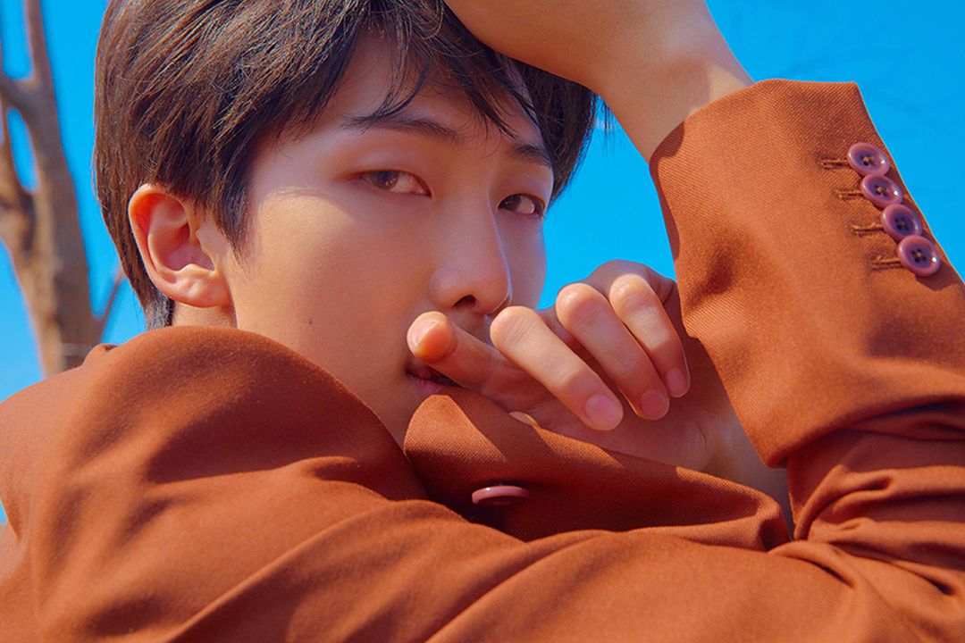  BTS 방탄소년단 RM 사주없이 보는 관상 (여자를 부르는 입꼬리 입술관상, 보조개관상)