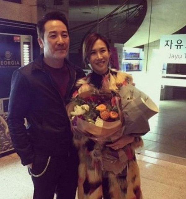  엄태웅 스크린 복귀? (아내 부인 쇼핑몰,인스타그램)