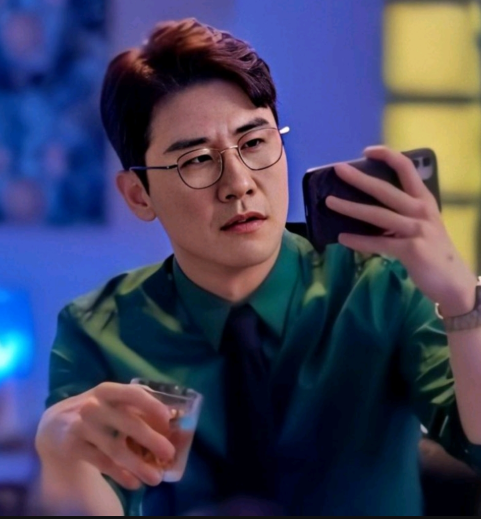  영탁 나이 학력 키 찐이야 꼰대라떼 인턴 막걸리