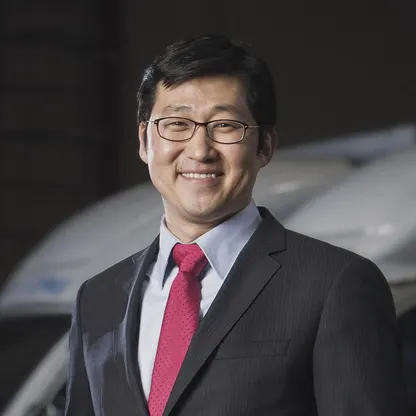 한국의 10대 부자 - 김범석