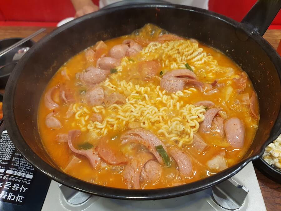 낭만부대찌개-완성